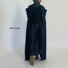 Load image into Gallery viewer, Navy blue long coat
